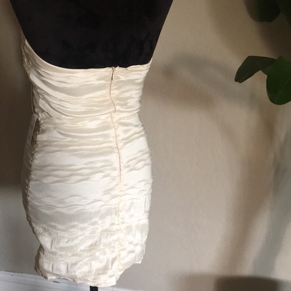 Champagne & gold sweetheart dress - Picture 4 of 5